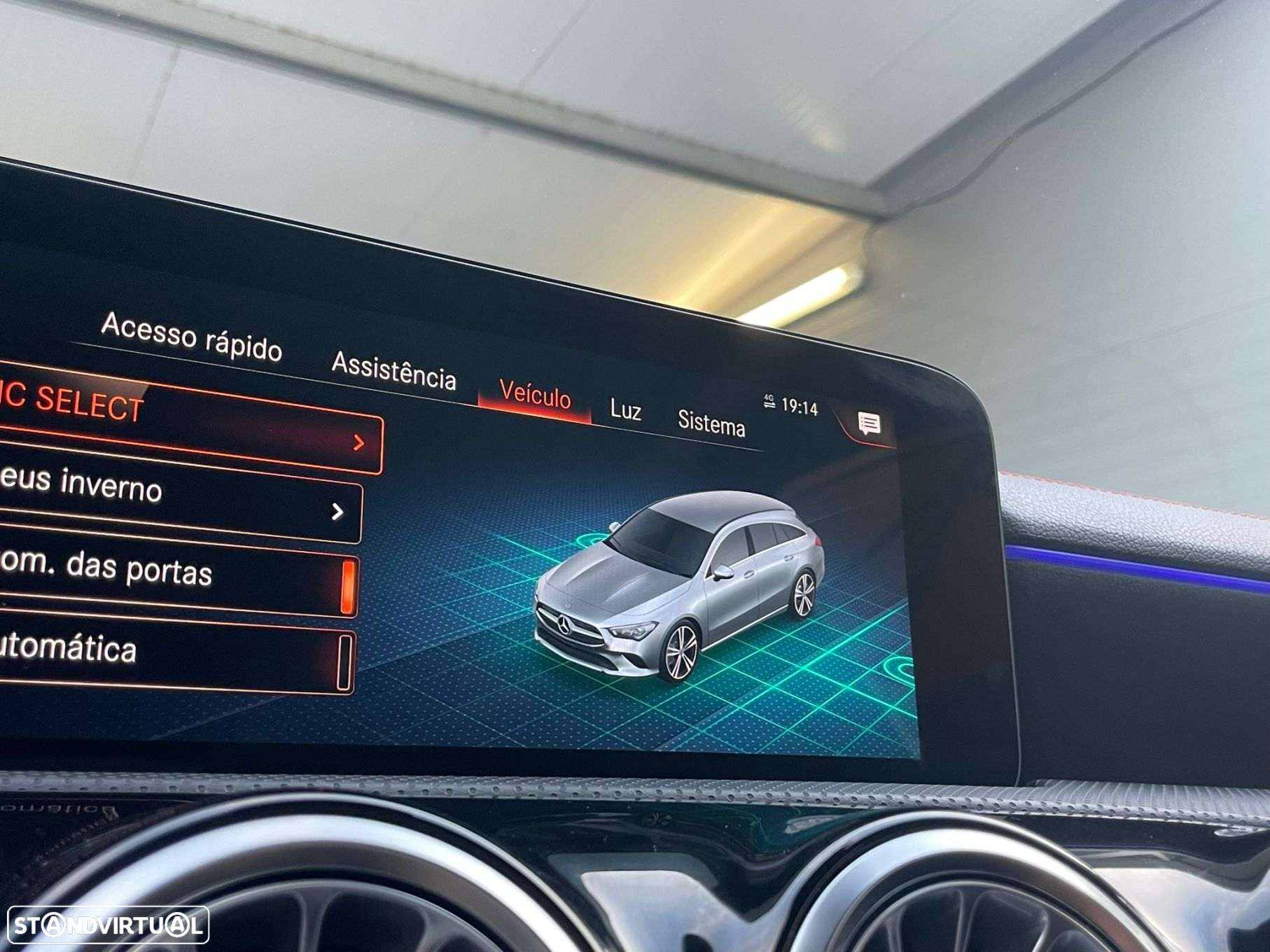 Mercedes-Benz CLA 250 e Shooting Brake AMG Line - 39