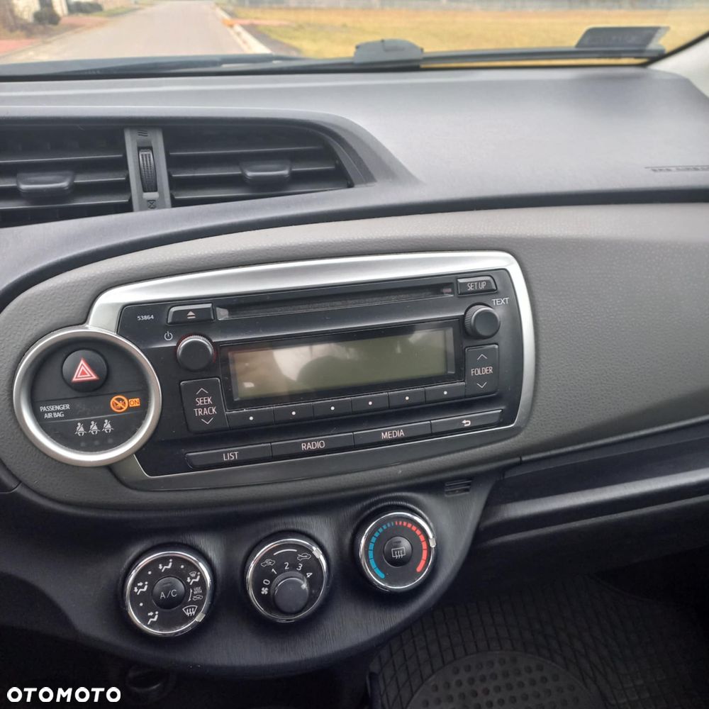 Toyota Yaris 1.0 Active - 17