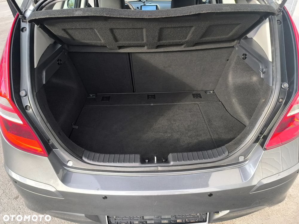 Hyundai i30 1.4 Classic EU5 - 30