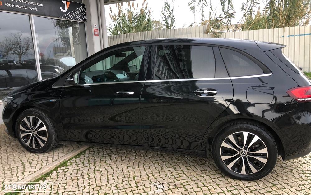 Mercedes-Benz B 250 e Style Plus - 9