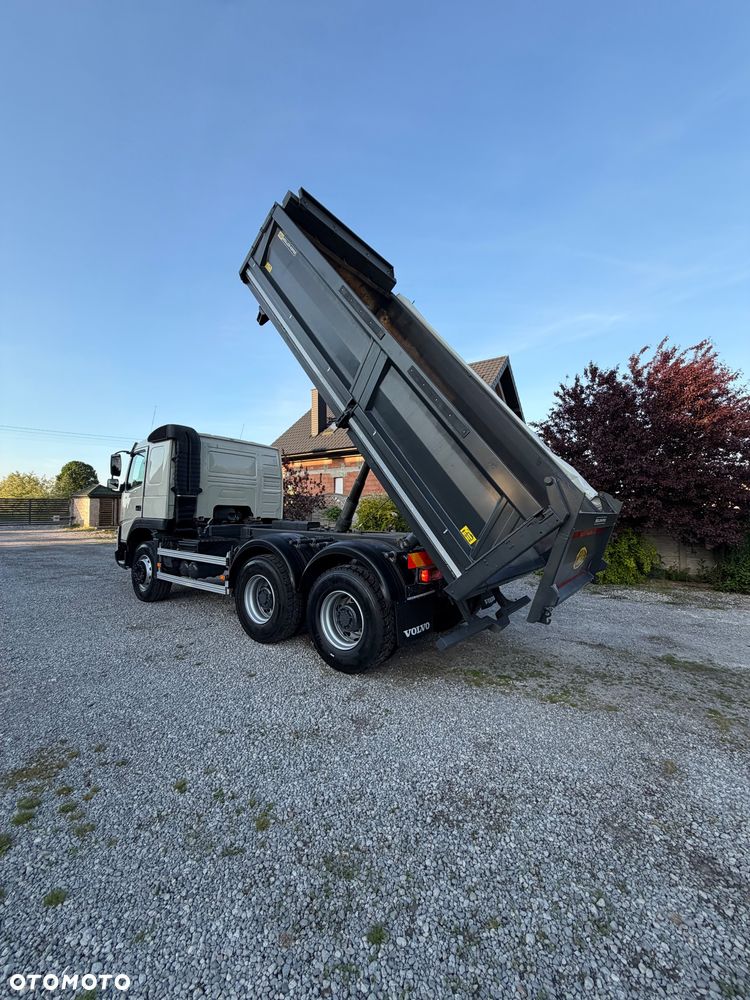 Volvo FMX - 11