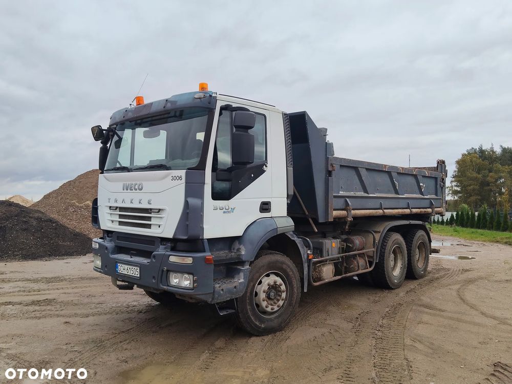 Iveco Trakker - 4