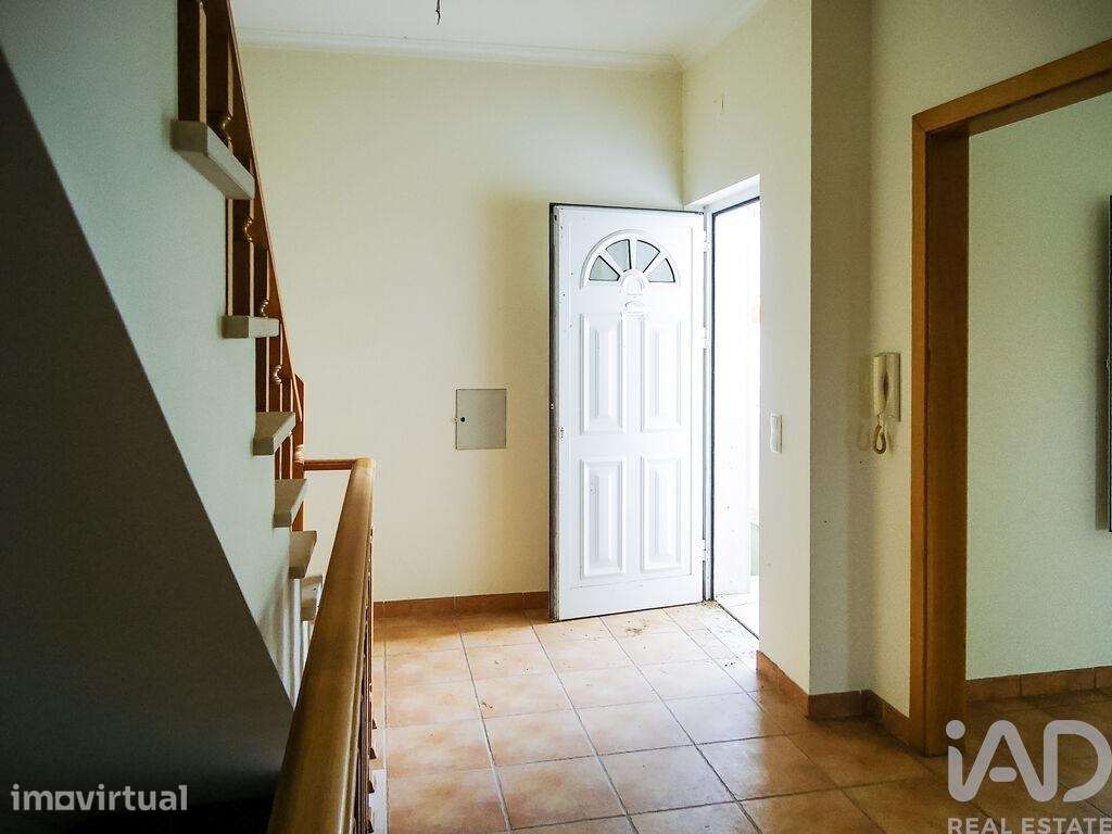 Casa / Villa T3 em Poceirão e Marateca de 280,00 m2 - Grande imagem: 3/19