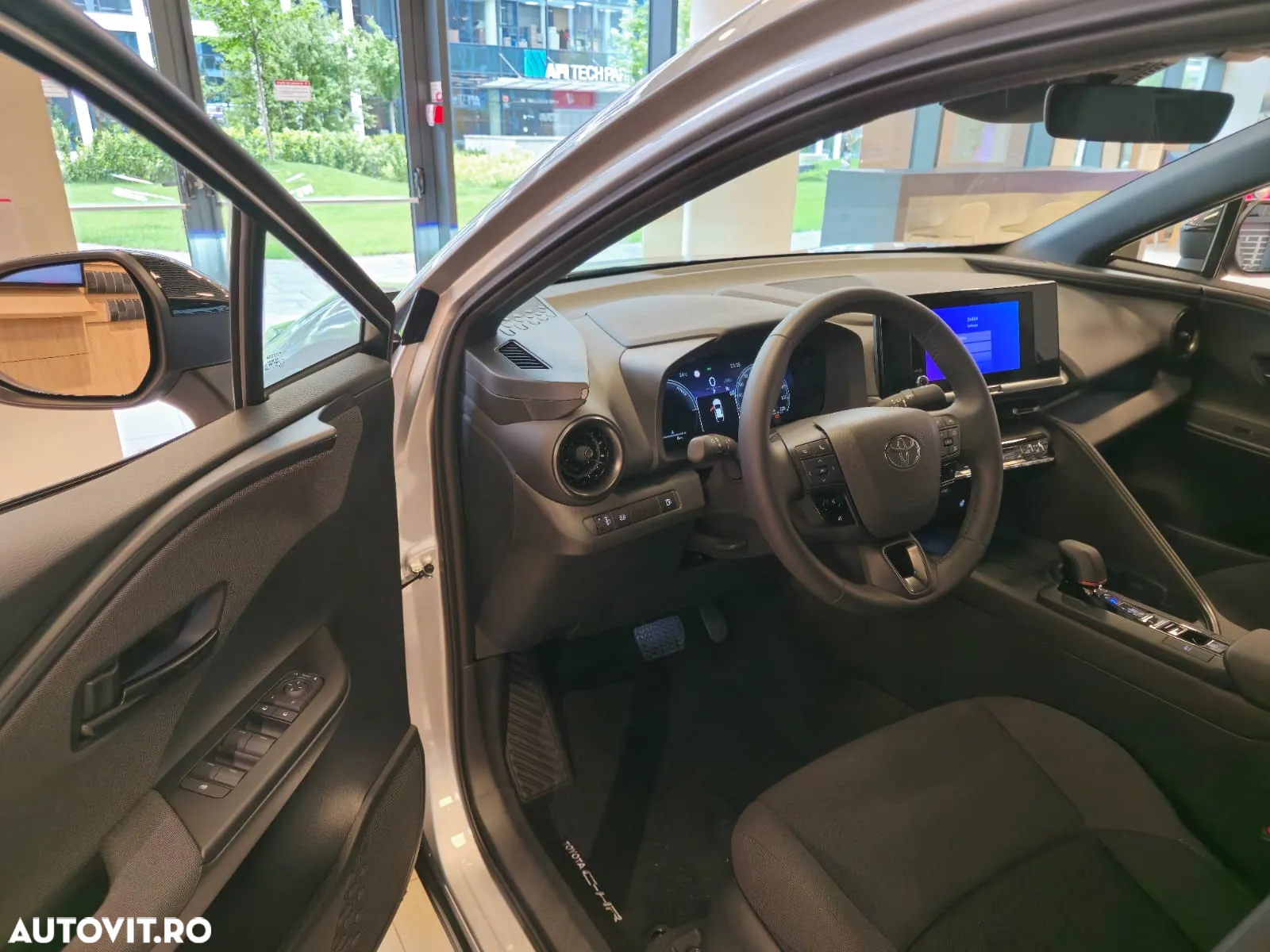 Toyota C-HR - 18