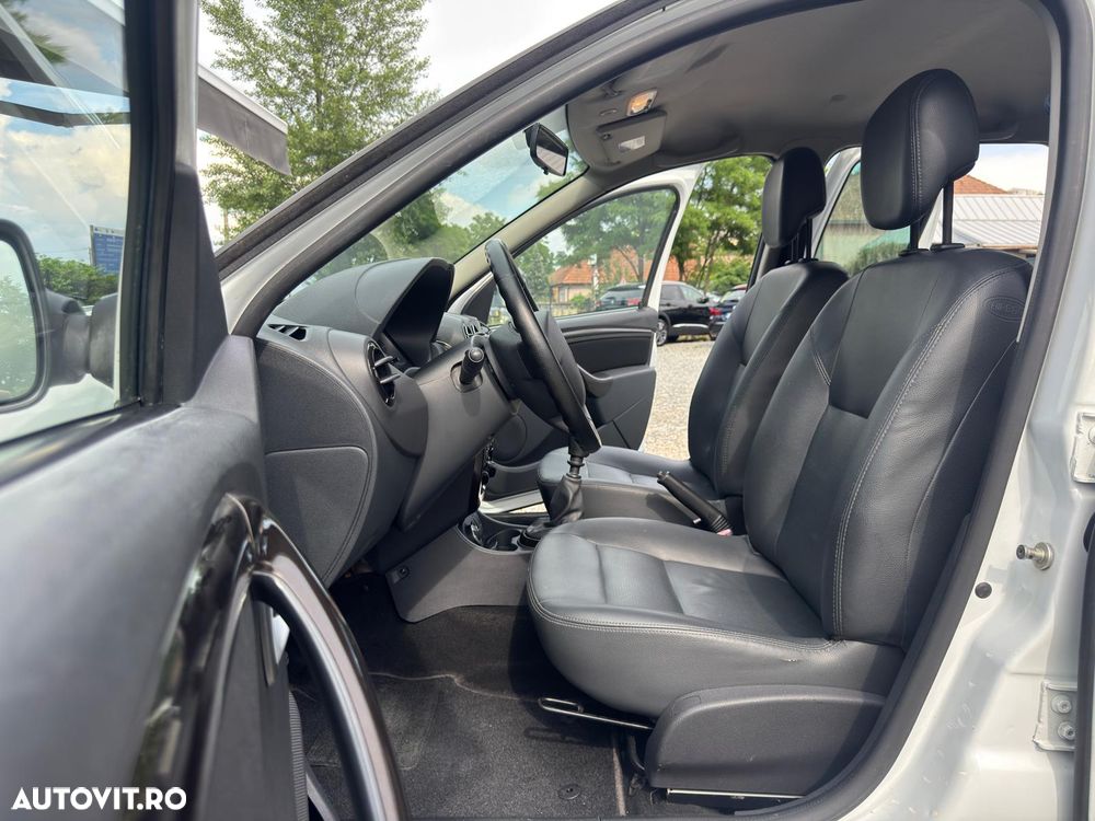 Dacia Duster 1.6 16V 105 4x4 Laureate - 25