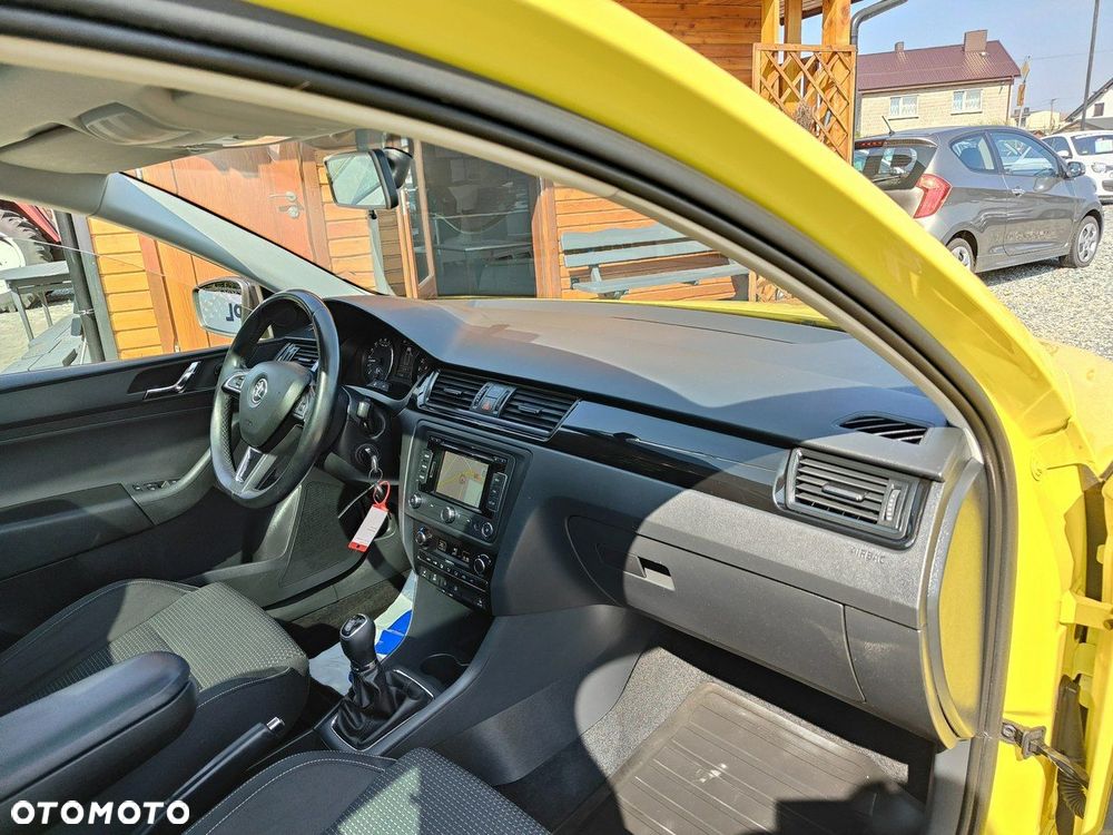 Skoda RAPID 1.6 TDI Active - 23