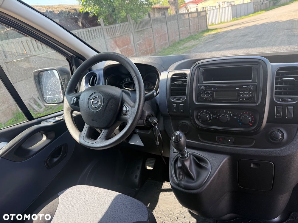 Opel Vivaro - 7