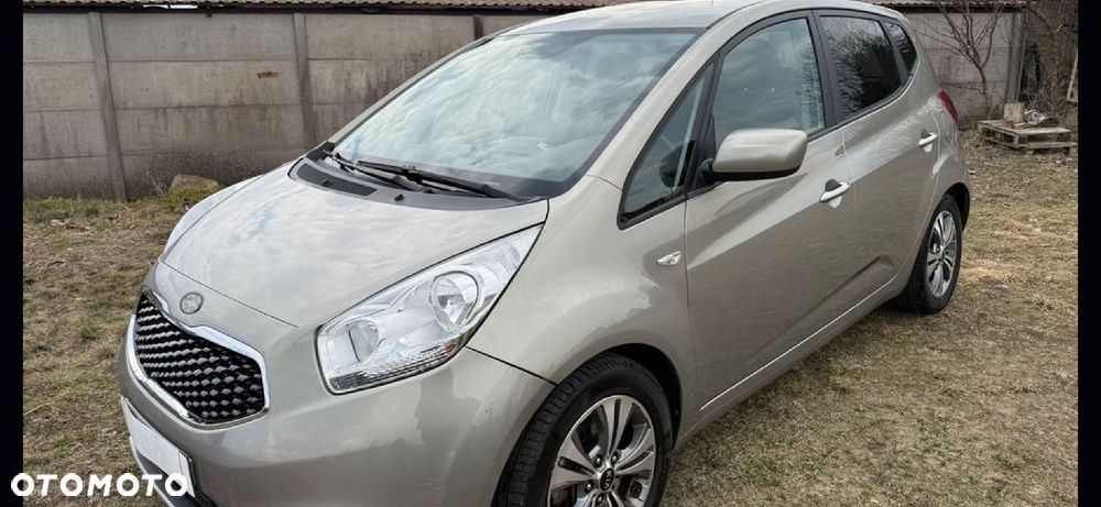 Kia Venga 1.6 CVVT Dream-Team Edition - 4