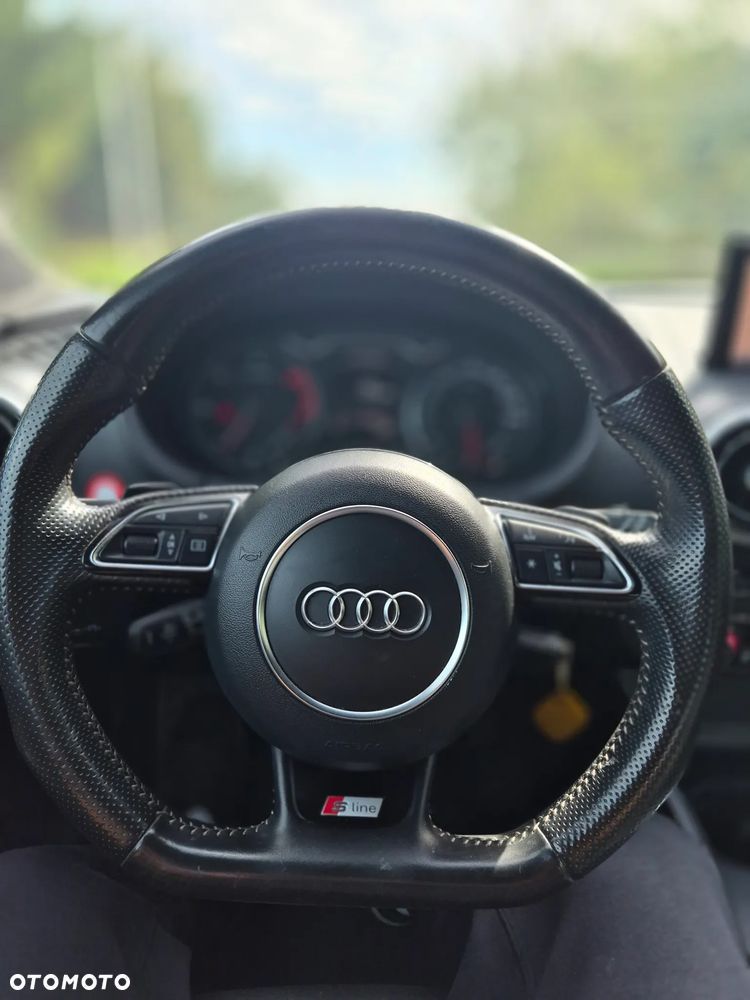 Audi A3 Sportback 2.0 TDI S tronic S line Sportpaket - 25
