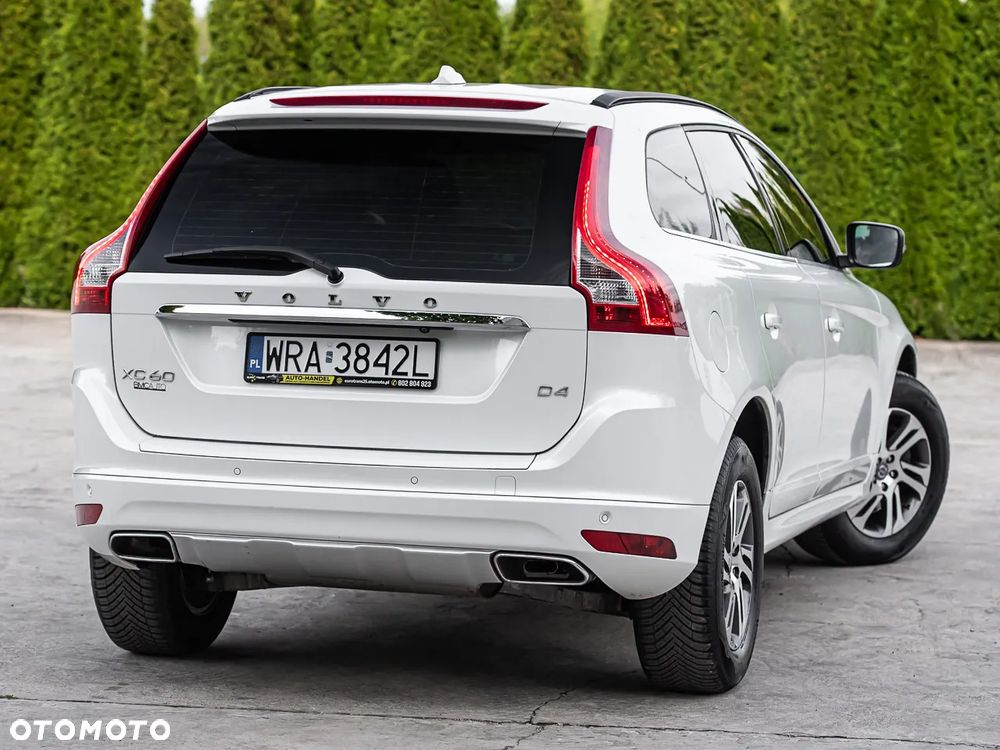Volvo XC 60 D4 Geartronic Summum - 9