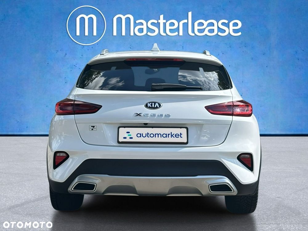 Kia XCeed - 7