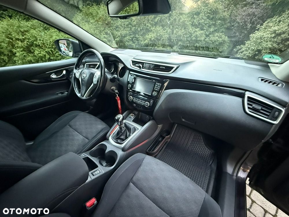 Nissan Qashqai 1.5 dCi Tekna - 23