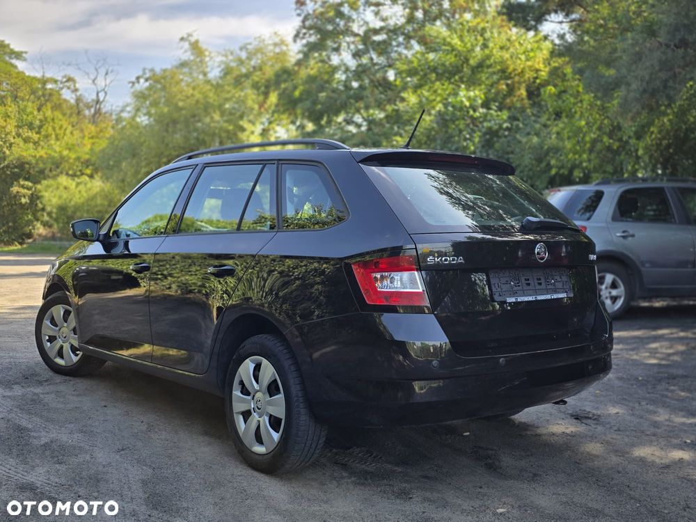 Skoda Fabia - 23