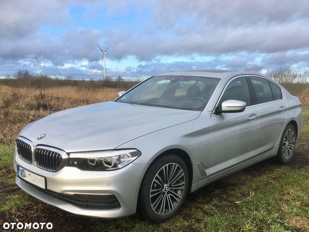 BMW Seria 5 540i GPF xDrive Luxury Line - 37