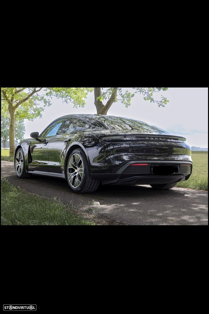 Porsche Taycan