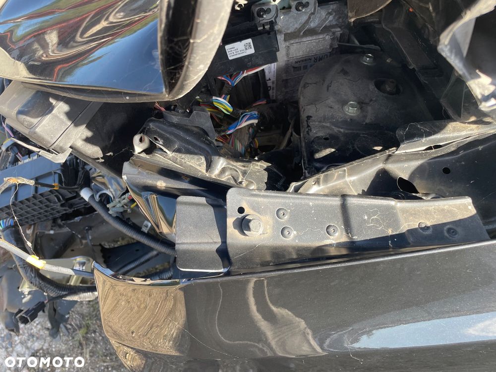 Nissan Qashqai 1.3 DIG-T N-Connecta DCT - 8