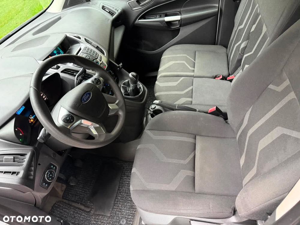 Ford Transit Connect - 6