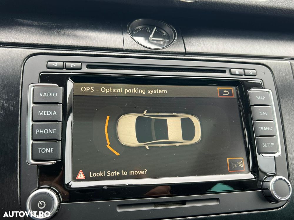 Volkswagen Passat 2.0 TDI DPF DSG R-Line Edition Plus - 33