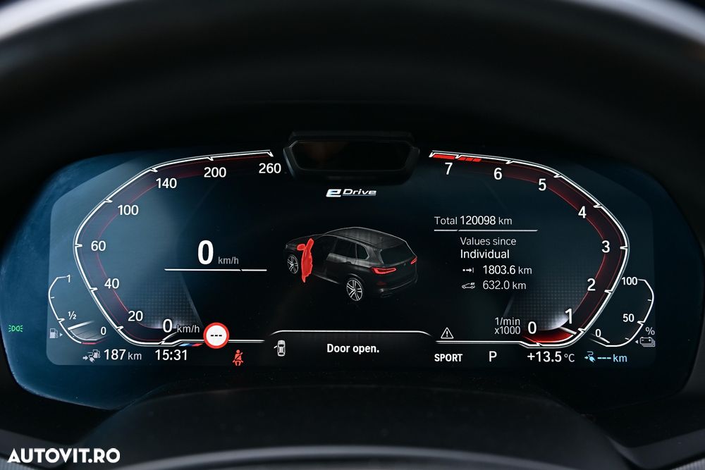 BMW X5 xDrive45e - 37