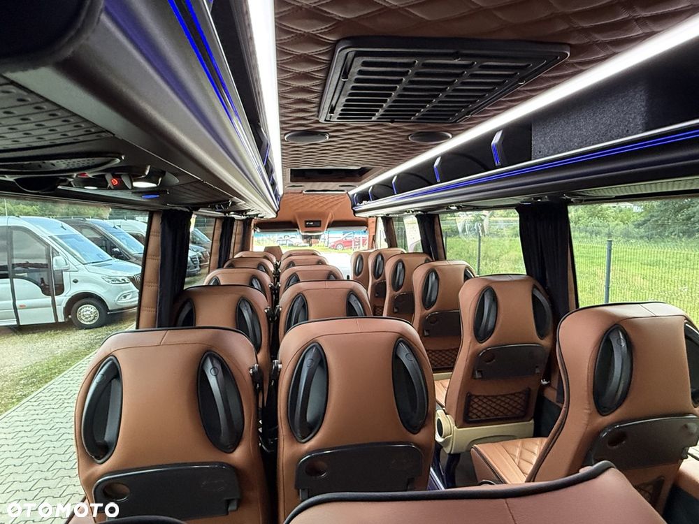 Mercedes-Benz Sprinter 519 Panoramic Line | JD - 20
