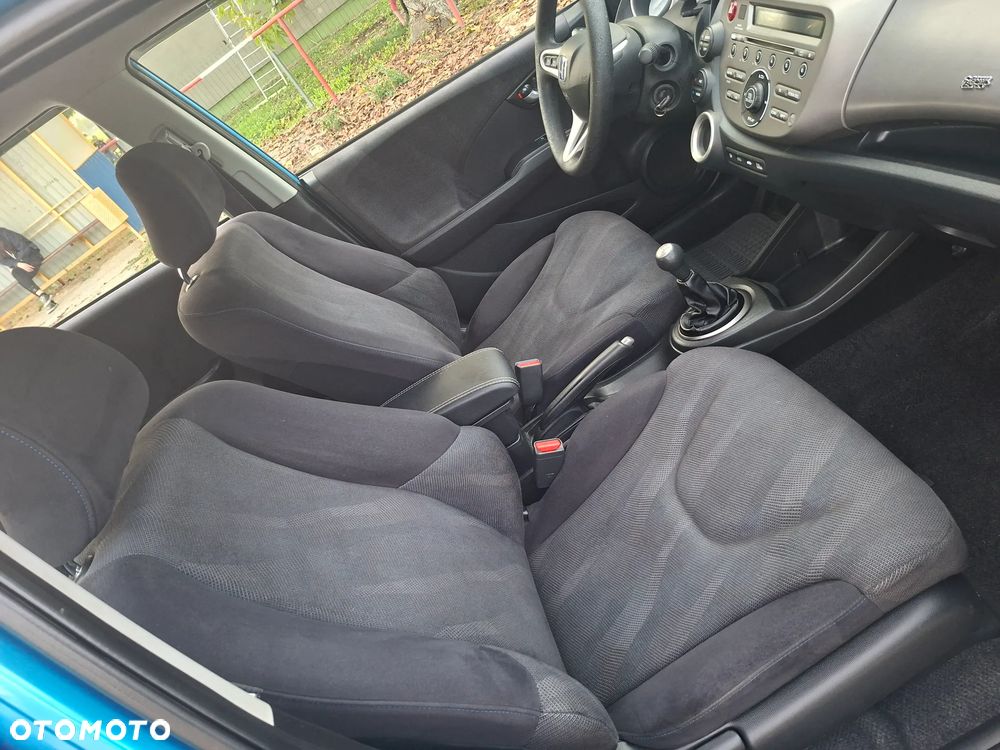 Honda Jazz 1.4 Executive - 28