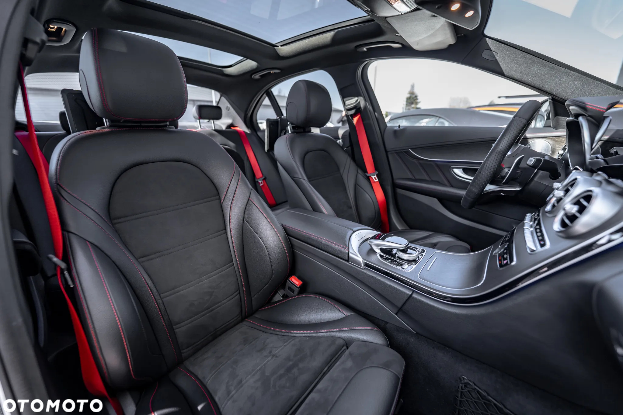 Mercedes-Benz Klasa C AMG 43 4Matic AMG TCT 9G - 39