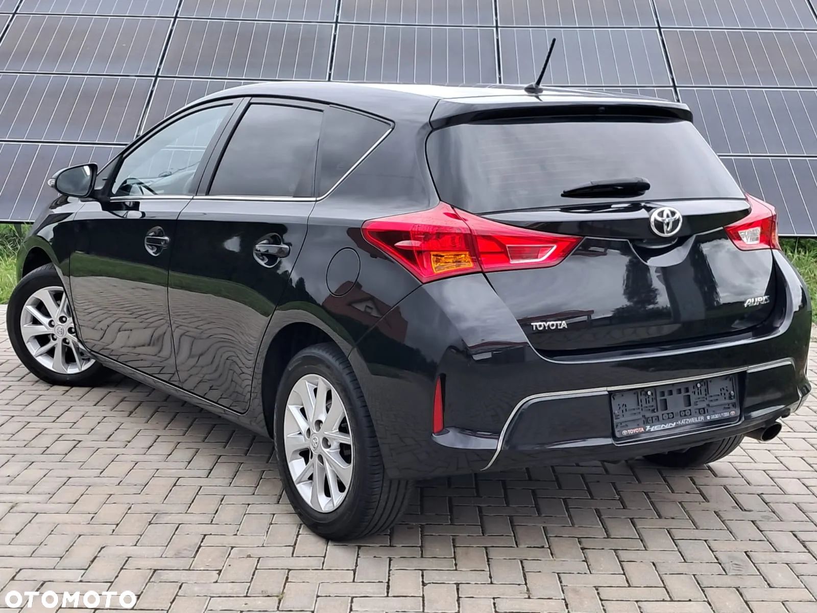 Toyota Auris 1.6 Valvematic START Edition - 1