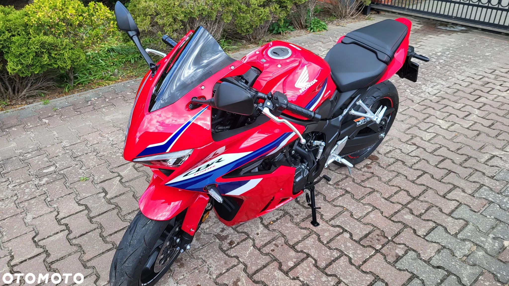 Honda CBR - 1