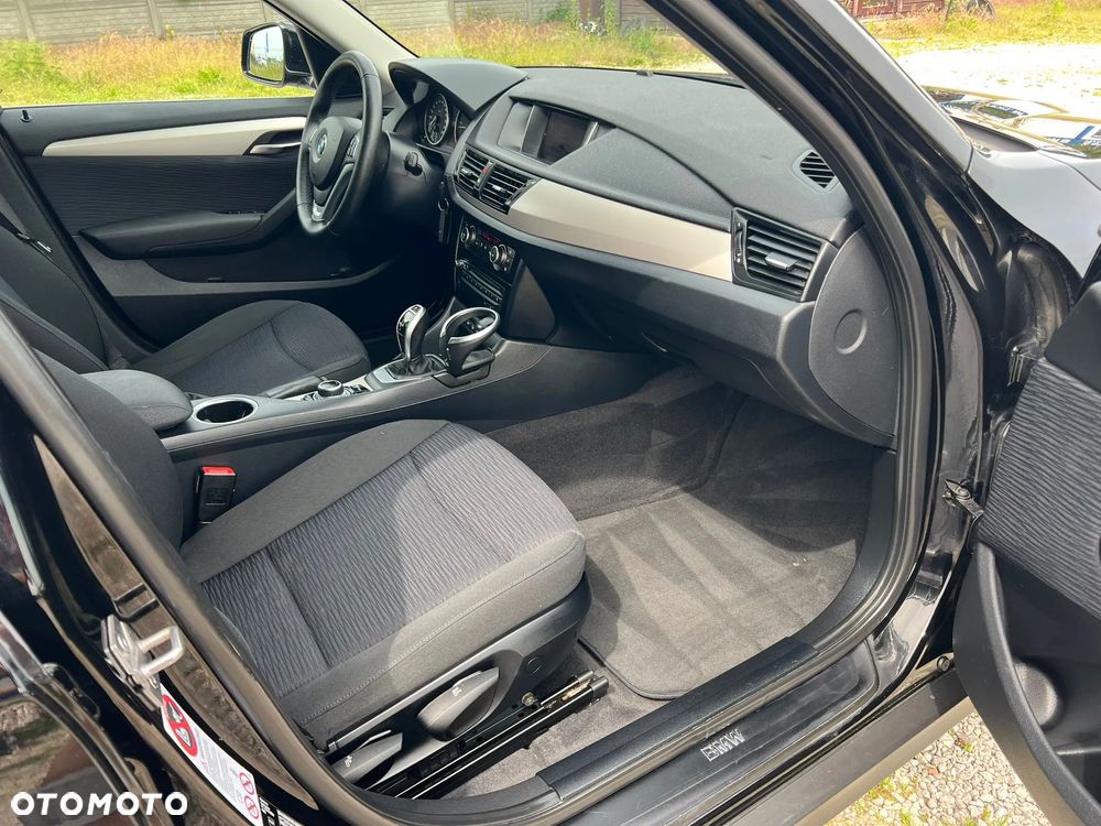 BMW X1 xDrive20d - 14
