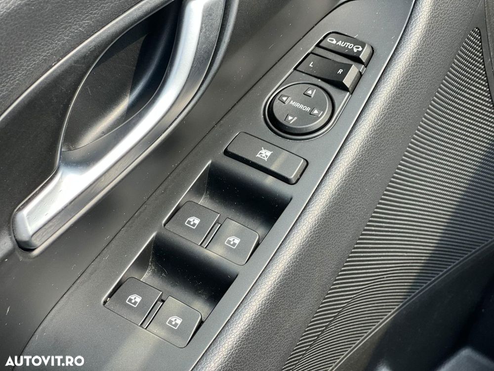 Hyundai i30 - 22