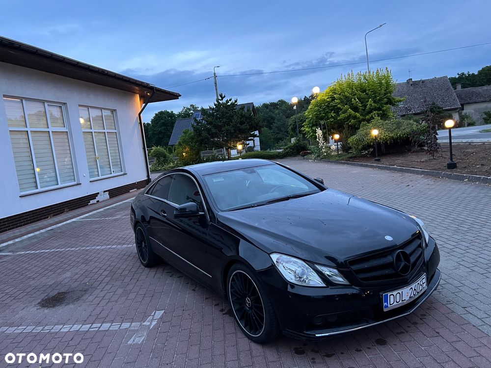 Mercedes-Benz Klasa E - 2