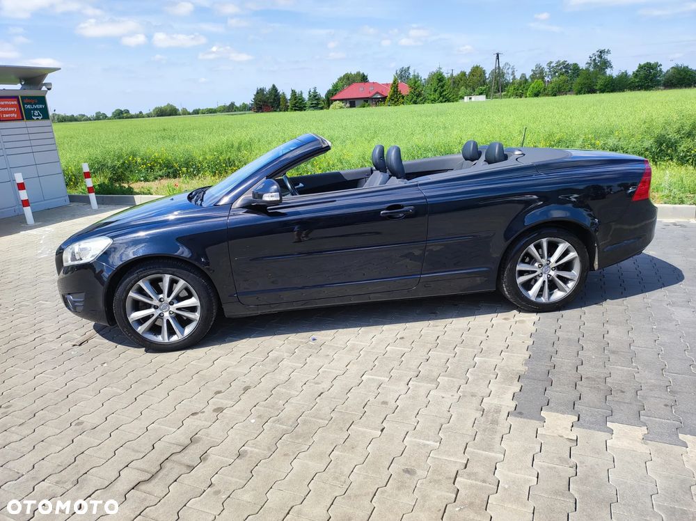 Volvo C70 D3 Momentum - 19