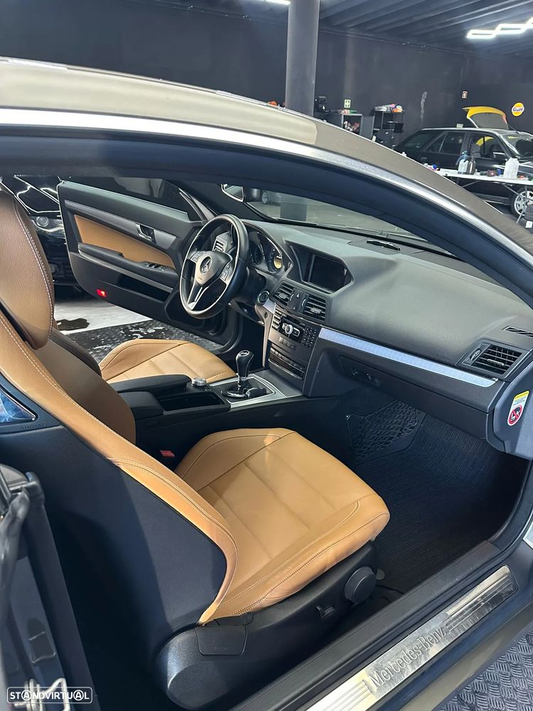 Mercedes-Benz E 220 CDI Classic - 21