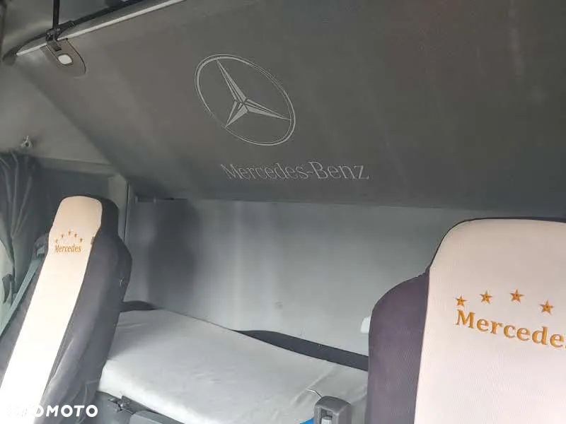 Mercedes-Benz ACTROS - 8