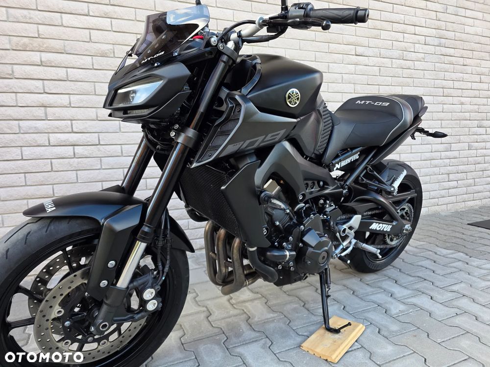 Yamaha MT - 16