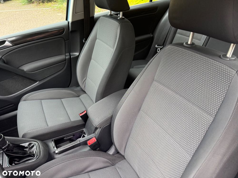 Volkswagen Golf 2.0 TDI DPF Trendline - 18