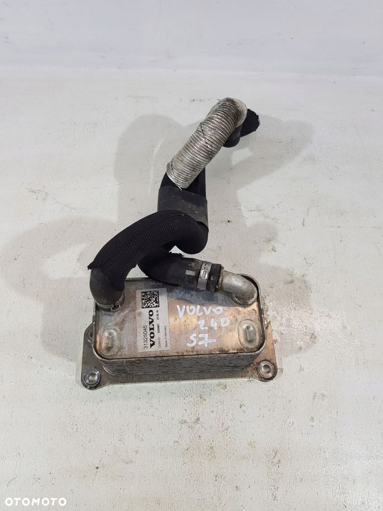 chłodniczka oleju 31325045 volvo v70 xc60 xc70 s60 s80 2.4 2.0d - 14