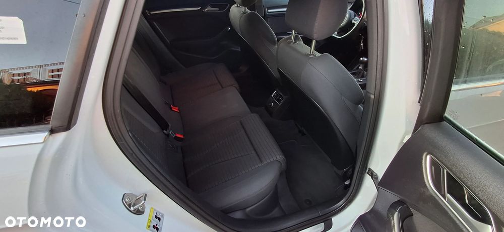 Audi A3 Sportback 2.0 TDI (clean diesel) S line Sportpaket - 18