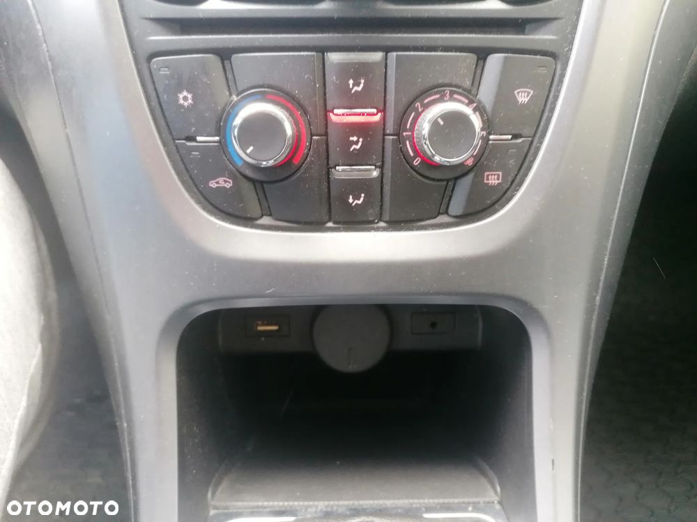 Opel Astra III 1.7 CDTI - 19