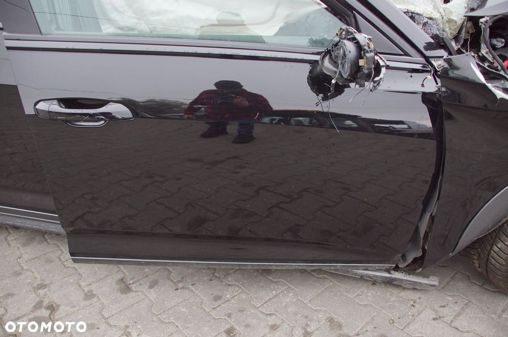 DRZWI PRAWE PRZÓD AUDI A6 C8 ALLROAD LY92 - 1