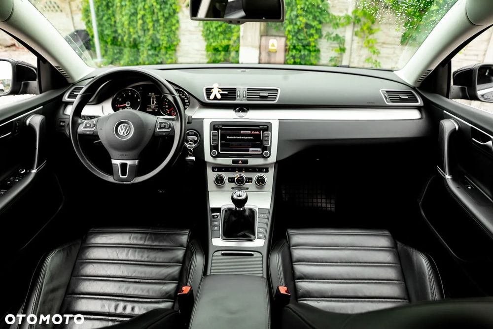 Volkswagen Passat Variant 2.0 TSI Highline - 29