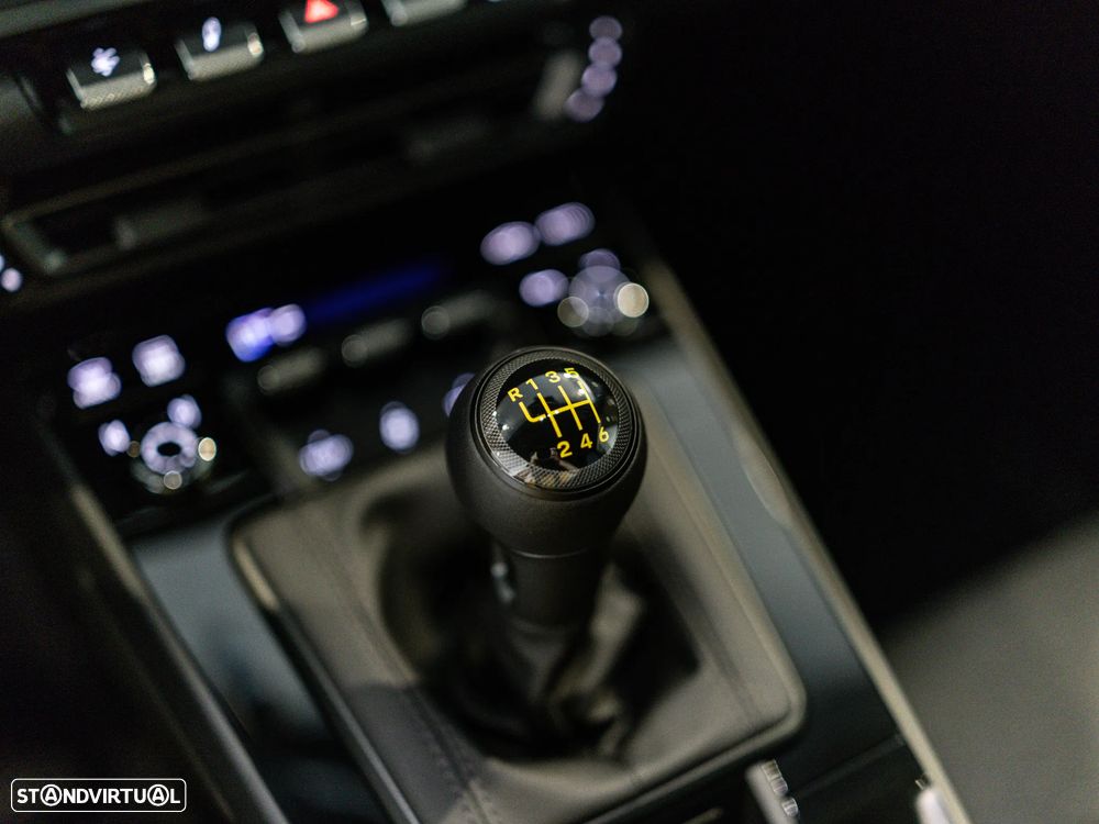 Porsche 911 (992) - 26