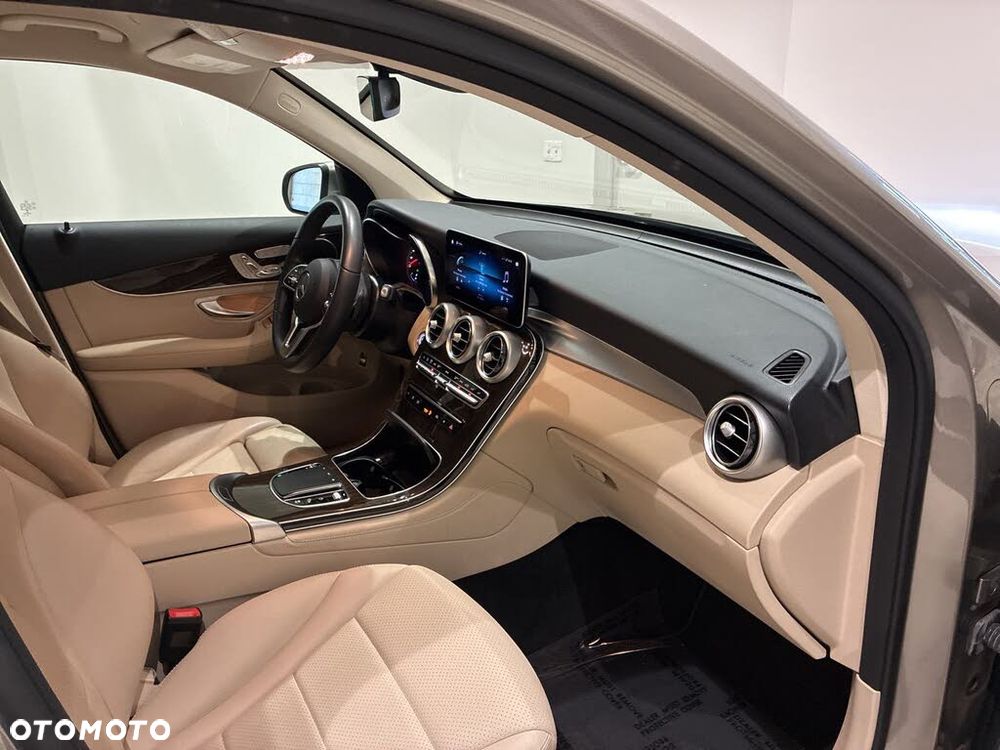 Mercedes-Benz GLC 300 d 4Matic 9G-TRONIC - 8