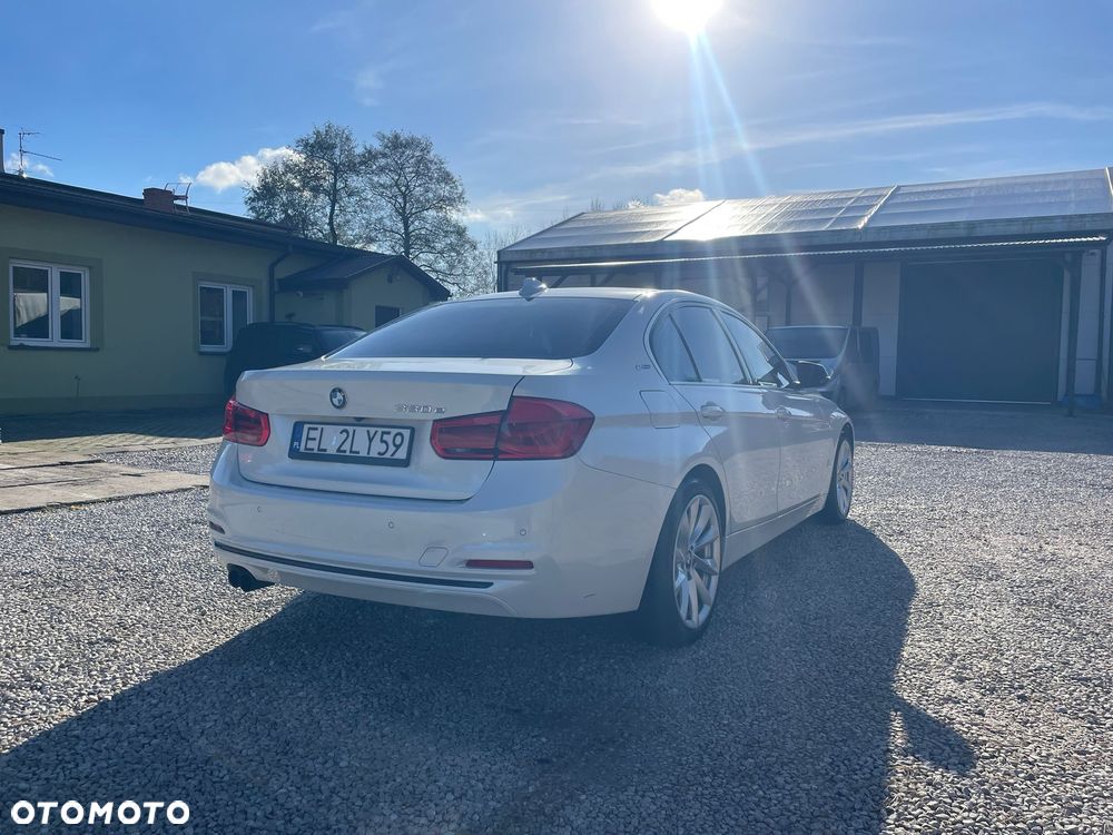 BMW Seria 3 330e iPerformance Luxury Line - 3