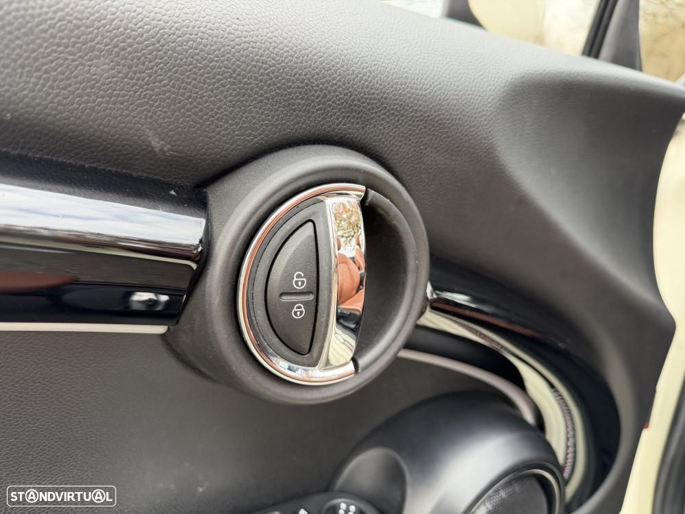 MINI Cabrio John Cooper Works Premium P. JCW Plus - 23