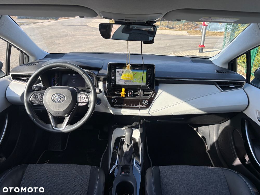 Toyota Corolla 1.8 Hybrid Selection - 9