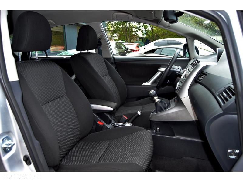 Toyota Verso 1.8 Sol plus - 7