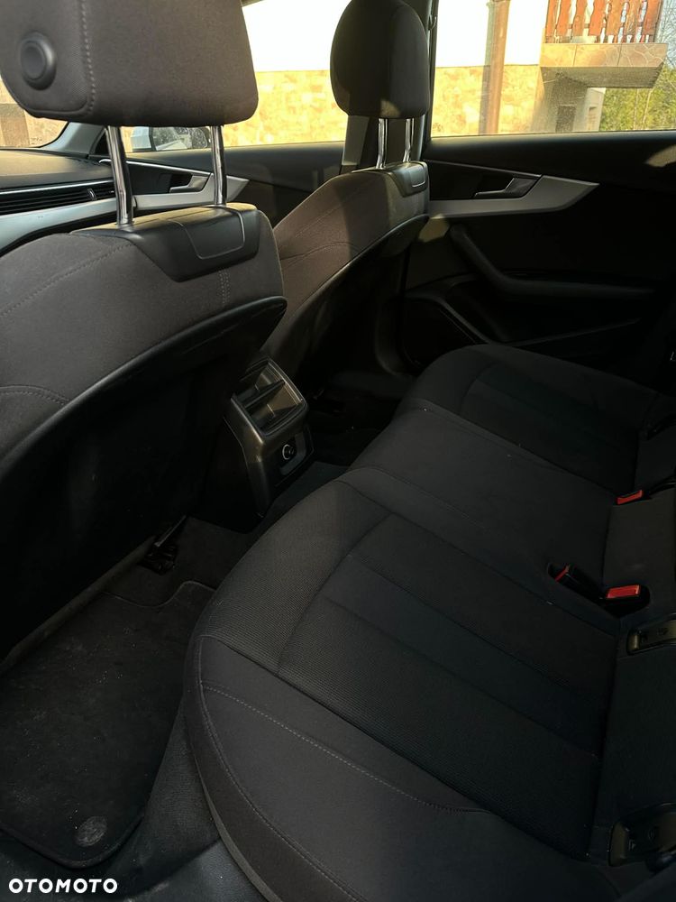 Audi A4 Avant 2.0 TDI S tronic - 17