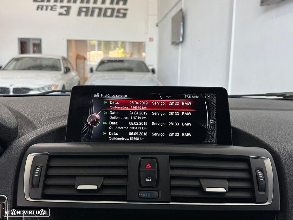 BMW 120 d Pack M - 37