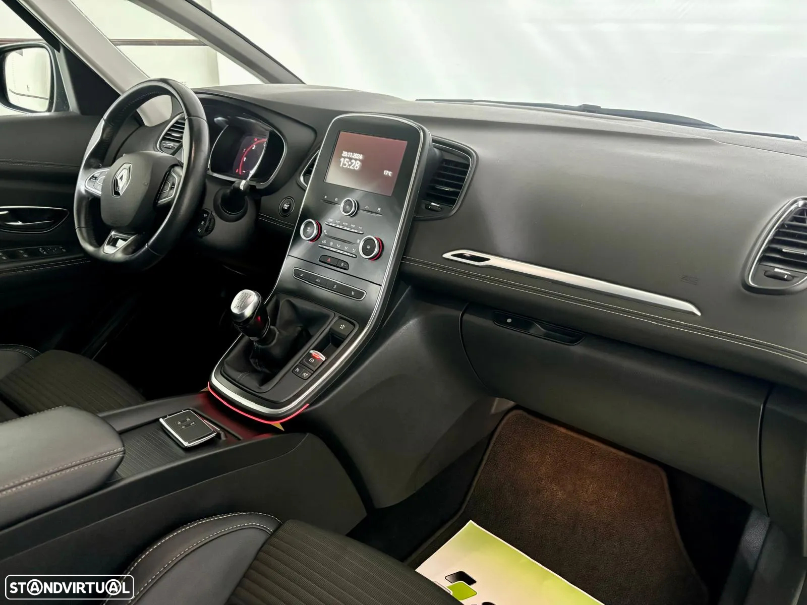 Renault Grand Scénic 1.6 dCi Bose Edition SS - 8